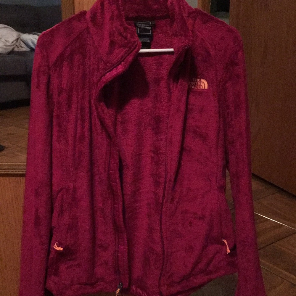 Women’s small fuzzy pink northface